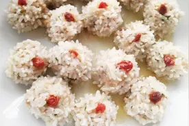 糯米肉团蒸起非常好吃，糯米有补虚补血健脾暖胃功效，更不会长胖视频封面
