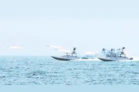 海峡进入一级警戒，美100000吨航母敢乱动就开火：誓言奉陪到底视频封面