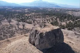 山西雁门关下，发现293座古墓，竟然是我国最大的汉代墓葬群视频封面