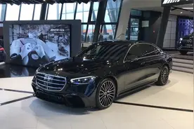 新车鉴赏，高清实拍2022款奔驰S450，太漂亮了！