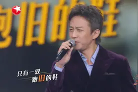 春满东方：《中国乒乓》剧组合唱主题曲，邓超唱rap五官都在用力视频封面