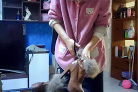 真皮鞋子掉皮吗？一年前买的鞋没穿几次，今年拿出来一看吓一跳！