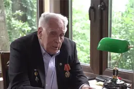 俄罗斯专家：病毒来自自然 美国将溯源政治化视频封面