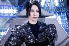 尚雯婕对华晨宇的欣赏和疼爱集锦，中国独一无二怪才，没有可比性视频封面