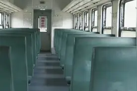 火车上有空座为啥还会显示无座？列车员说出了实情，看完恍然大悟