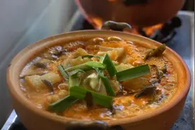 云南省宾川县：泡皮泥鳅（供稿：宾川县融媒体中心）视频封面