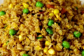 土豪朋友教我的炒饭做法，味道好极了，比吃肉还香，吃了还想吃视频封面