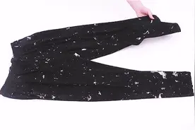 洗衣服时连卫生纸一起洗了怎么办？教你一招，一分钟纸屑轻松分离