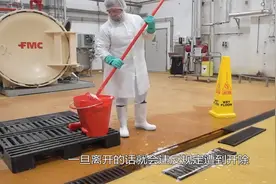 盘点趣闻趣事：世界最奇葩的工厂，女员工上班穿“尿不湿”视频封面