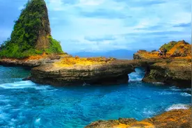 青，取之于蓝，而青于蓝；冰，水为之，而寒于水。——《荀子》视频封面