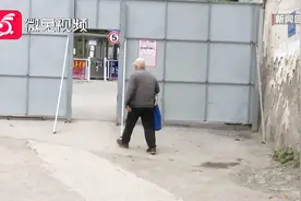 贵阳一小区被围挡堵住，却不见人施工！责任单位出面回应...视频封面