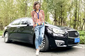 30万提走英菲尼迪Q70L？进口后驱空间大，退休前的好选择