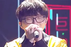 毛不易一首《盛夏》，终极战最后一唱夺得冠军，感动现场所有听众