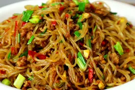 蚂蚁上树原来是这样做，难怪以前炒总是粘锅，大厨教你正宗做法