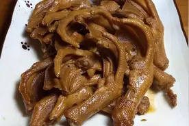 卤鸭掌的做法，配料全都告诉你，学会了要吃多少做多少！