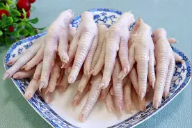 百吃不腻的广式蒜香鸡爪，正宗做法不用3分钟学会，口感爽脆好吃视频封面