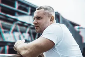 盘点近期抖音火爆的英文歌曲《MnMnMn》，MV拍的像电影大片一样！