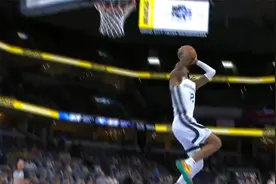 NBA季前赛：莫兰特精准预判抢断得手，单骑快攻大秀360度暴扣！视频封面