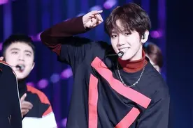 我还能看到九人舞台吗？EXO的舞台看完了就真的睡不着了