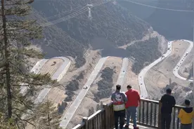 新手自驾川藏线318，新都桥至十八弯路段，3D地图视频攻略（一）