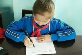 小学生奇葩检讨书，个个暗藏玄机！平常学习的脑子都用在这儿了？