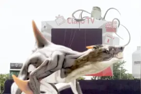 男子基因改造变成了怪物，和八爪鲨鱼大战300回合，不落下风