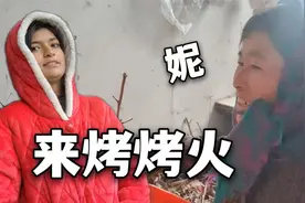 河南下雪气温骤降，巴铁媳妇冻的受不了，婆婆的举动太暖了
