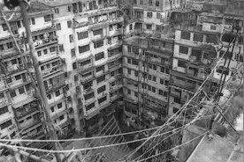 《功夫》中的九龙城寨在现实中竟然是这样的，生活比电影中难多了视频封面