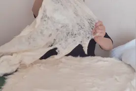 被子用久了拧巴不暖和？教你1个小方法，立马蓬松又舒适