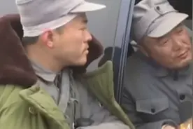 演员林家川太会疼人，知道老爸孙松没有卸妆油，偷偷给他安排一瓶视频封面