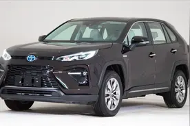 广汽丰田今年首款SUV将上市！预售17万，内饰和RAV4一样！视频封面