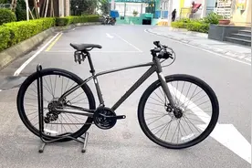 恭喜粉丝喜提新车，23款捷安特escape 3平把公路，终究没有白等啊视频封面