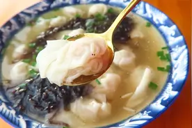 薄如纸馄饨皮，原来在家就能做，成本1块钱，做了60张，真简单