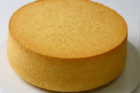 用黄油做戚风蛋糕 比传统戚风更柔软细腻 奶香更浓郁