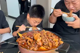 网购10斤牛身上最便宜的肉，看着丑，吃着香，给牛腱肉也不换视频封面