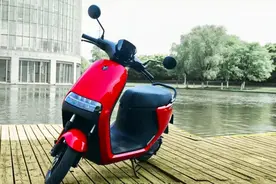 九号电动车E100评测视频视频封面