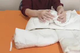 羽绒服清洗完羽绒打结成团？别着急，教你正确处理方法，简单易学