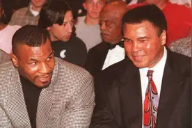 泰森是拳击界的神？与阿里究竟谁才是拳坛的真神