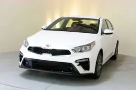 起亚Forte，搭载1.6T发动机，仅售8万起比马自达漂亮，你心动了吗