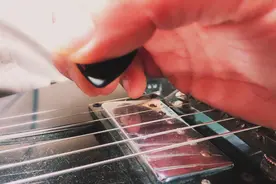 【电吉他教程】第十四课 人工泛音技巧