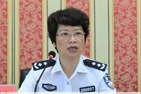 “60后”厅级女公安章丽婕被公诉，被指搞美容腐败，涉嫌高利转贷视频封面