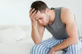 夜里尿多是什么原因？医生给出2个说法，别延误治疗视频封面