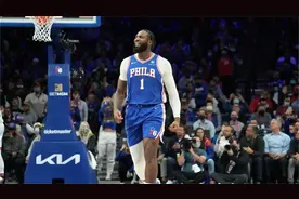 恩比德缺阵，德拉蒙德创记录，马克西空砍31分，数字队不敌雄鹿队视频封面