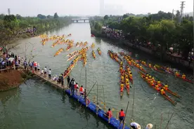 74支队伍百舸争流，中山举办五人龙舟赛贺国庆视频封面