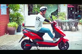 速腾电动车实测：最快能跑58km/h，加速迅猛，能够轻松压弯！