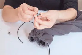 裤子裤口太宽？巧手师傅教你改瘦方法，简单易学又实用