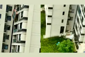 惊险！重庆一小区高空吊装玻璃意外掉落，物业：无人员伤亡视频封面