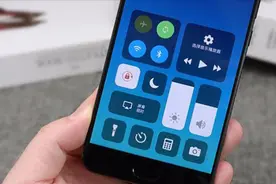 华为、小米手机秒变苹果ios系统，运行速度又快，桌面又简洁！