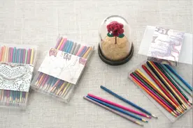 来做一盒萌萌的迷你彩铅，透明包装盒很精致，步骤也简单视频封面