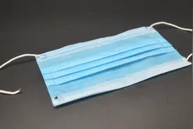口罩上的绳子断了别扔掉，一个简单的方法，轻松解决，省钱又实用视频封面